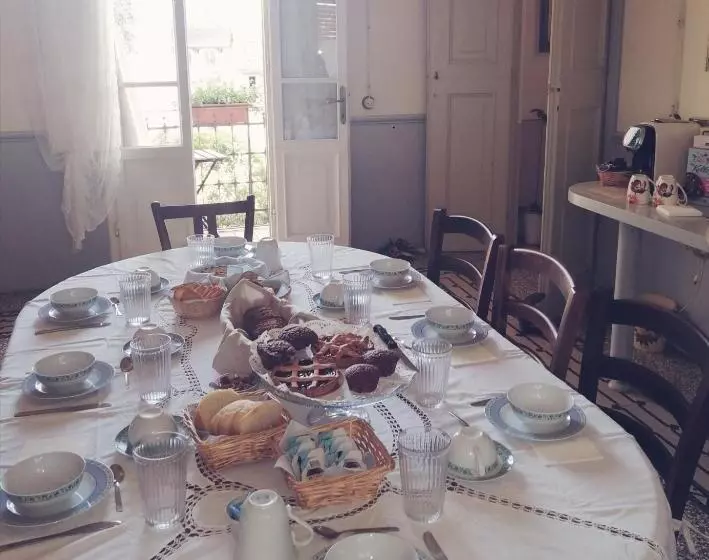 Bed And Breakfast Evelina