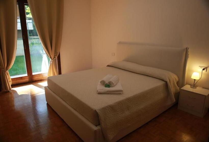 Holiday Residence With Private Garden