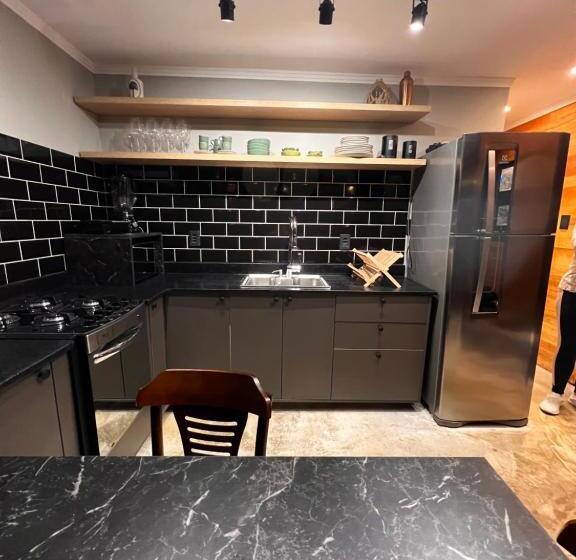 La Negra   Cabana Entre Araucárias