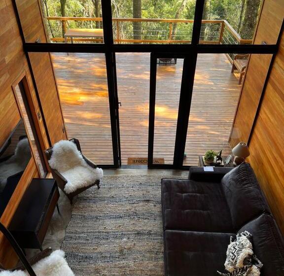 La Negra   Cabana Entre Araucárias