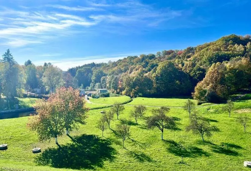 ペンション Penzion U Přehrady