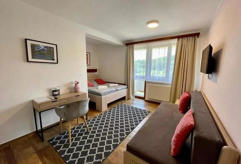 ペンション Penzion U Přehrady