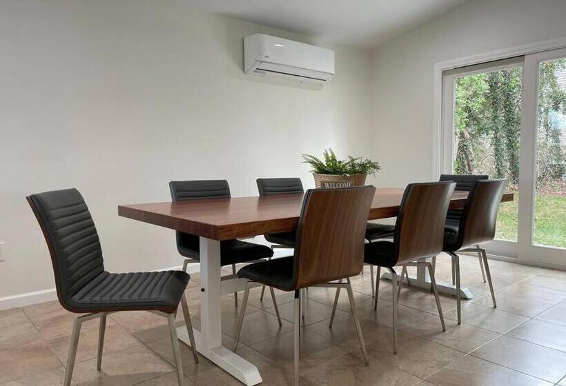 Shore Drive 2 Bedroom/2 Bath/bunk/queen Oasis