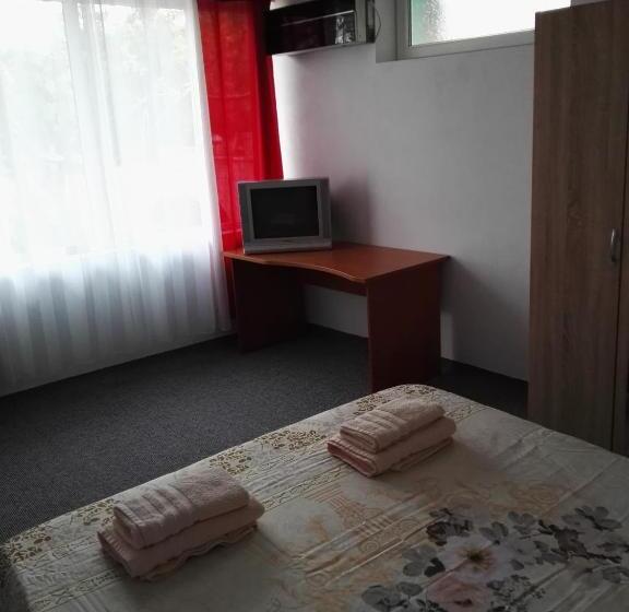 вила полина