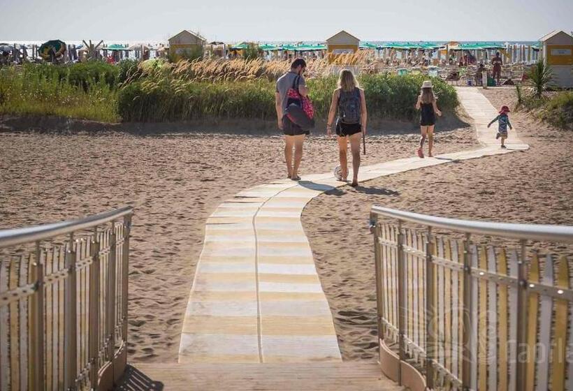 Ampio Bilocale Caorle Lungomare Levante