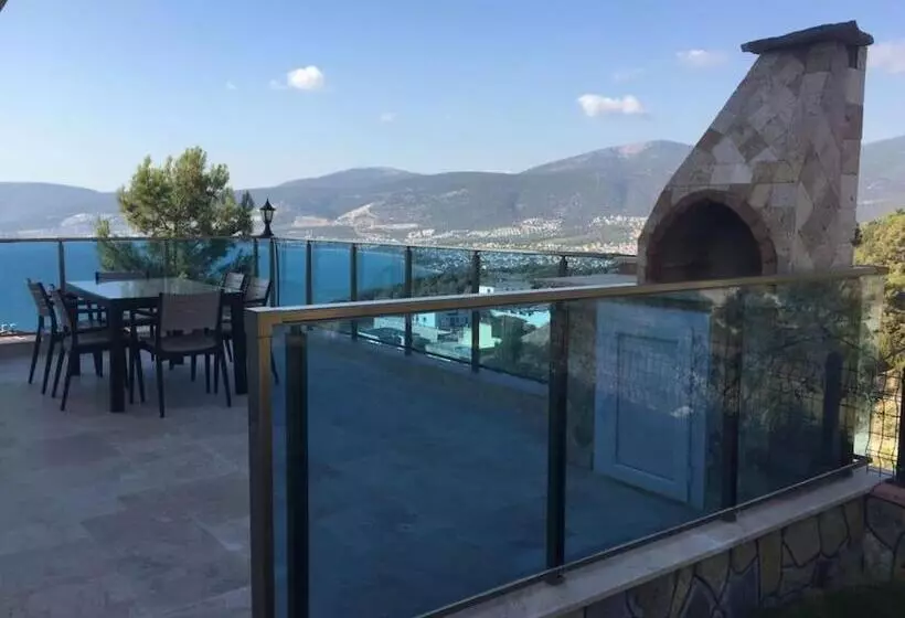 Dilbar Villa