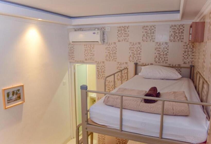 هتل The Cabin Purwokinanti