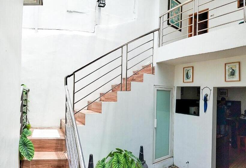 هتل The Cabin Purwokinanti