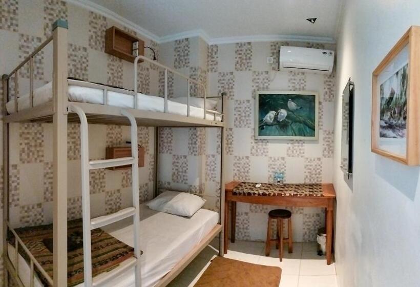 هتل The Cabin Purwokinanti