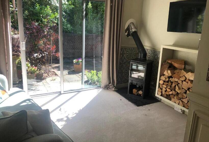 Lewes Beautiful Sunny Flat In The Historic Town