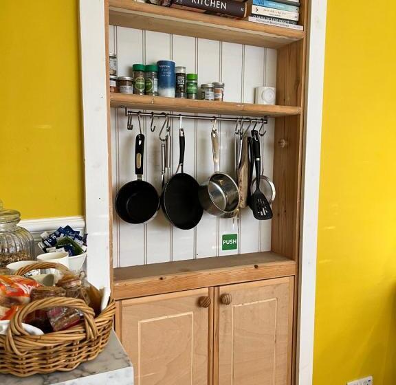 Lewes Beautiful Sunny Flat In The Historic Town