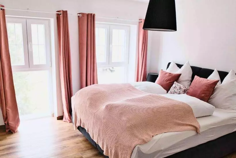 Mein Eifel Ferienhaus Altes Pfarrhaus