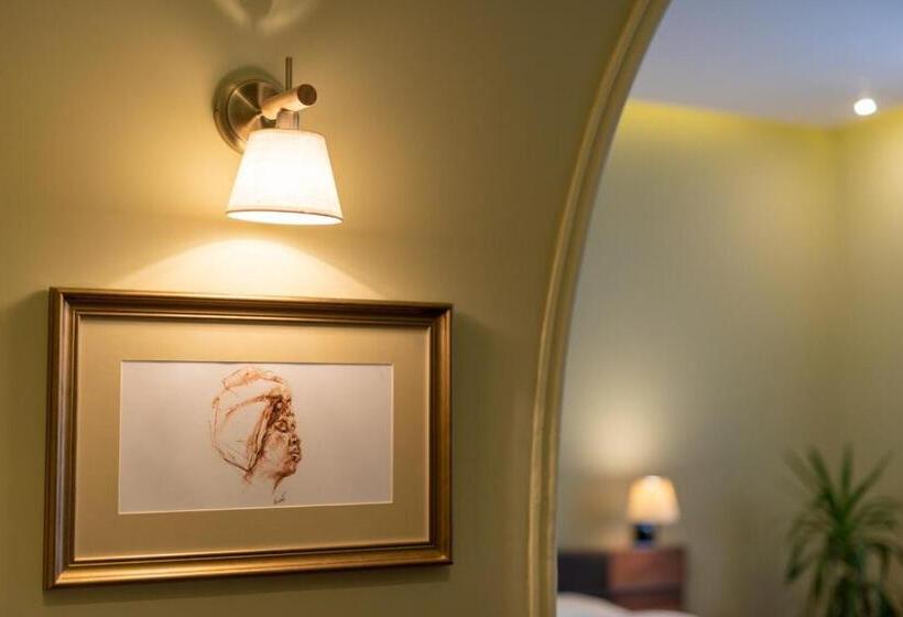 بنسيون Casa Nym