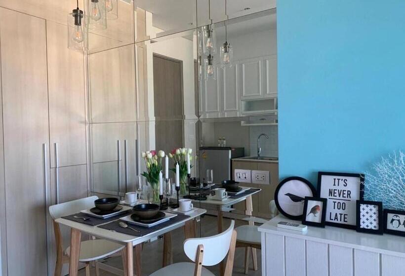 Veranda Residences Pattaya By Phung