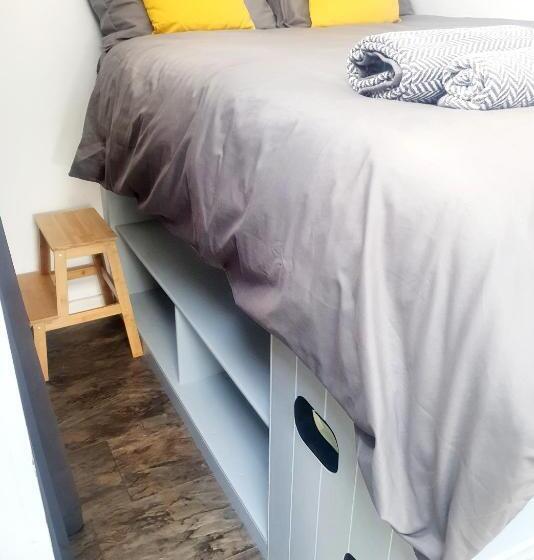 West Park Annex Central Wolverhampton