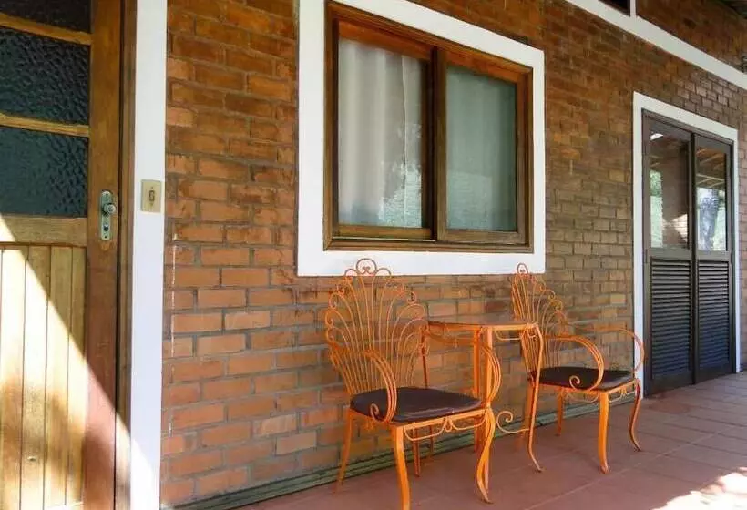 Отель Bougainville