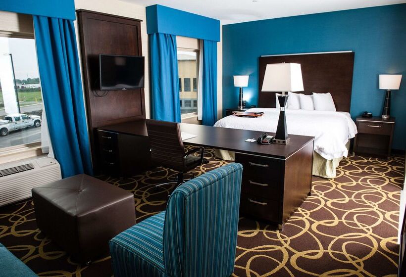 هتل Hampton Inn & Suites By Hilton Regina East Gate