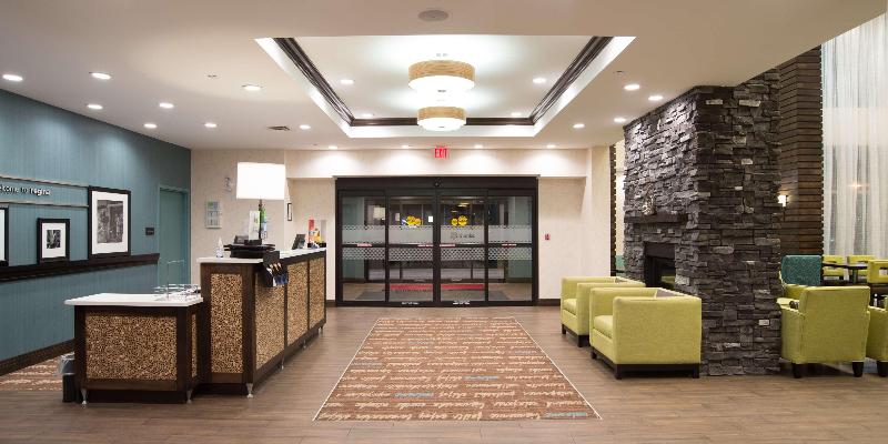 هتل Hampton Inn & Suites By Hilton Regina East Gate