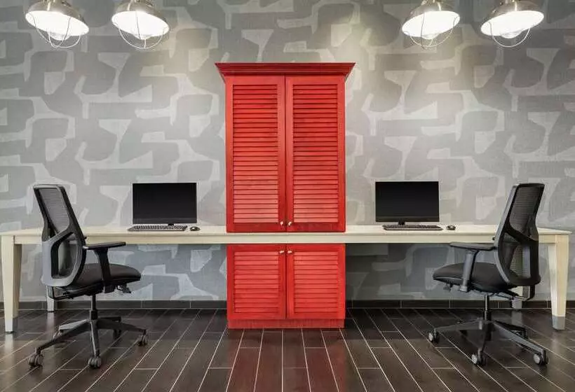 ホテル Home2 Suites By Hilton Florence, Sc