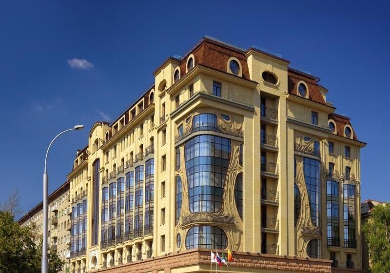 בית מלון כפרי Novosibirsk Marriott