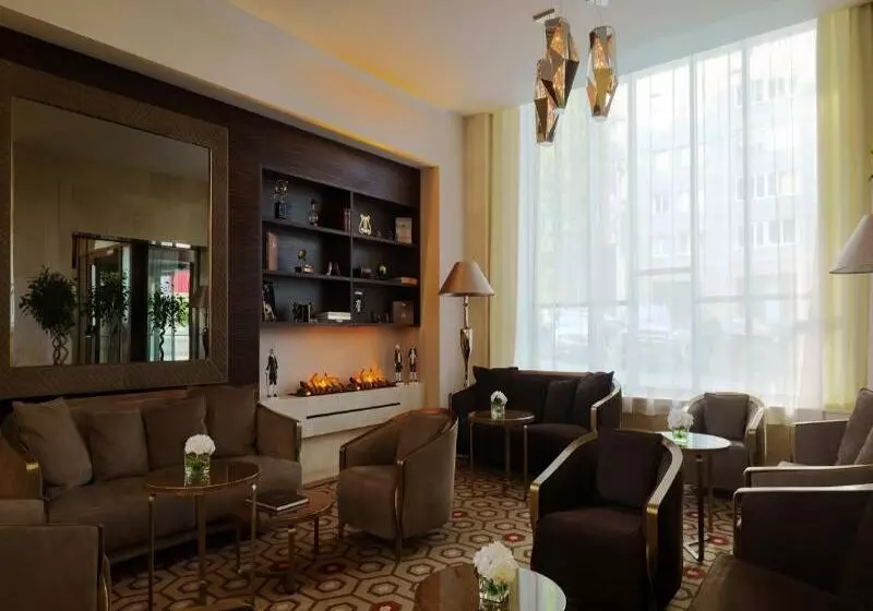 호텔 Novosibirsk Marriott