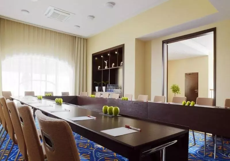 호텔 Novosibirsk Marriott