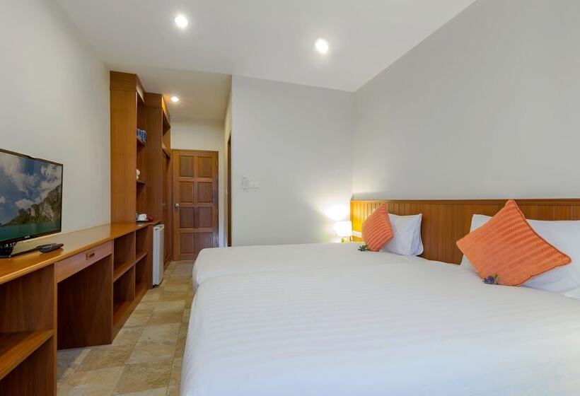 호텔 The View Rawada Phuket