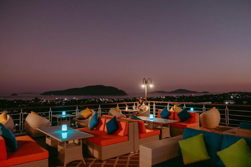 호텔 The View Rawada Phuket