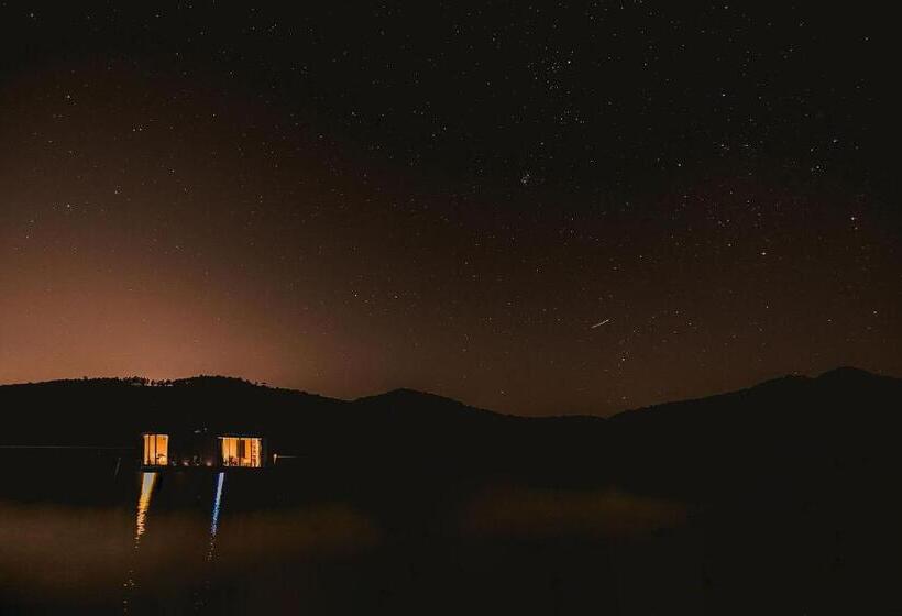 Altar Flutuante #1 Em Joanópolis