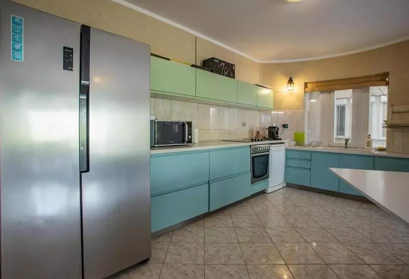 Ana Apartment