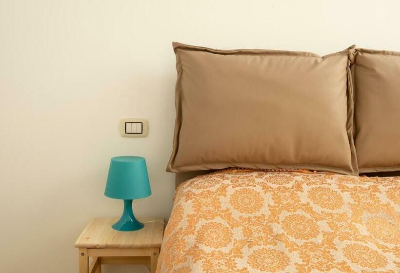 تختخواب و صبحانه Casa Zia Cecchina