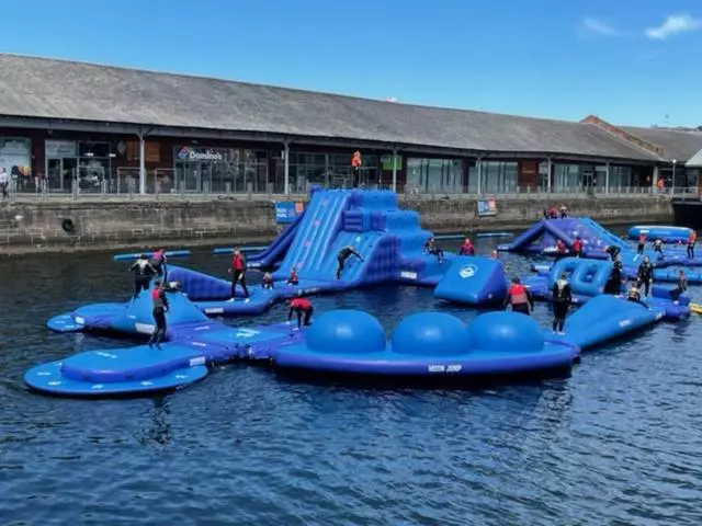 Lux Waterfront 2 Bed Apt, V&a 10min Walk, St Andrew S Golf 25min Drive