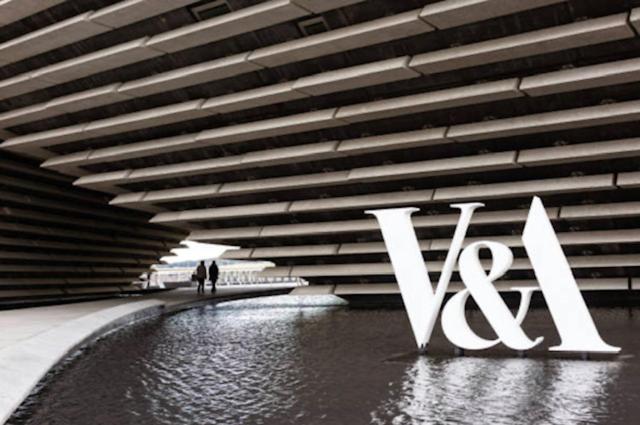 Lux Waterfront 2 Bed Apt, V&a 10min Walk, St Andrew S Golf 25min Drive