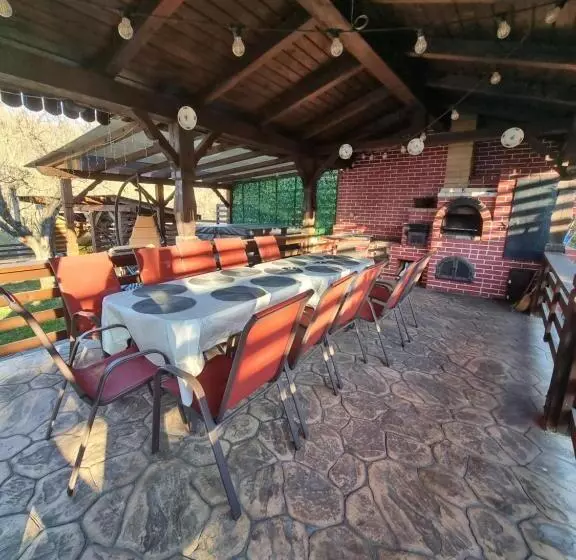 Pensiunea La Rusu