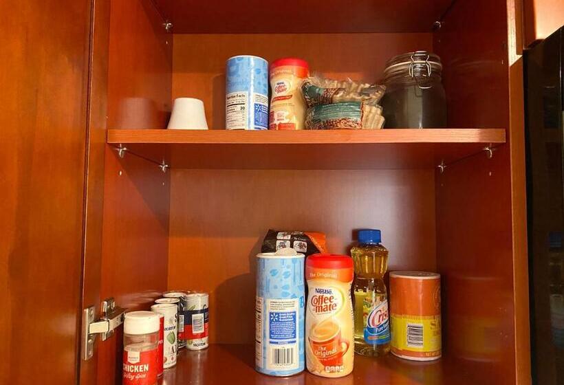 הוסטל Alina & Fanny   Philadelphia Convention Center