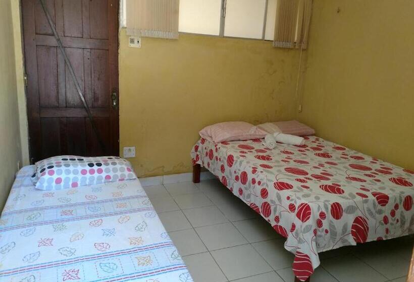 ユースホステル Pousada Formosa Baia