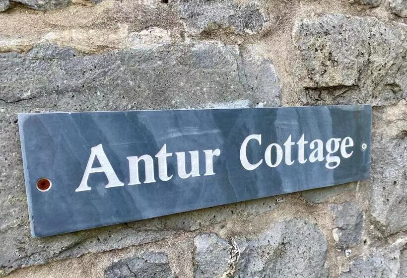 Antur Cottage