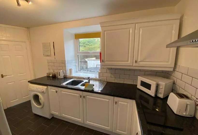Antur Cottage