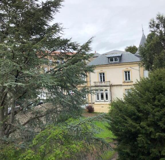 ベッドアンドブレックファースト Gîte Les Marronniers