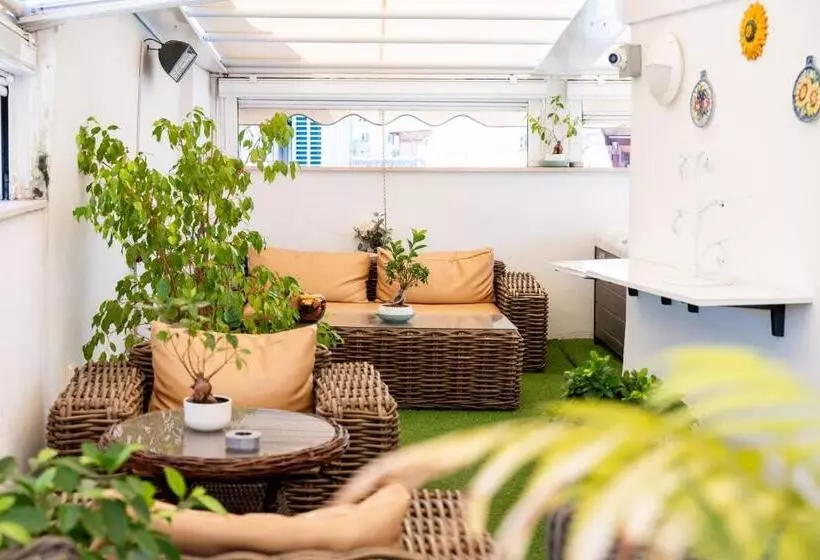 تختخواب و صبحانه Palazzo Nicolaus Del Borgo Antico