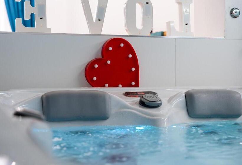 تختخواب و صبحانه Palazzo Nicolaus Del Borgo Antico