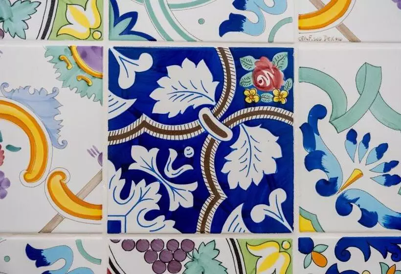 تختخواب و صبحانه Palazzo Nicolaus Del Borgo Antico