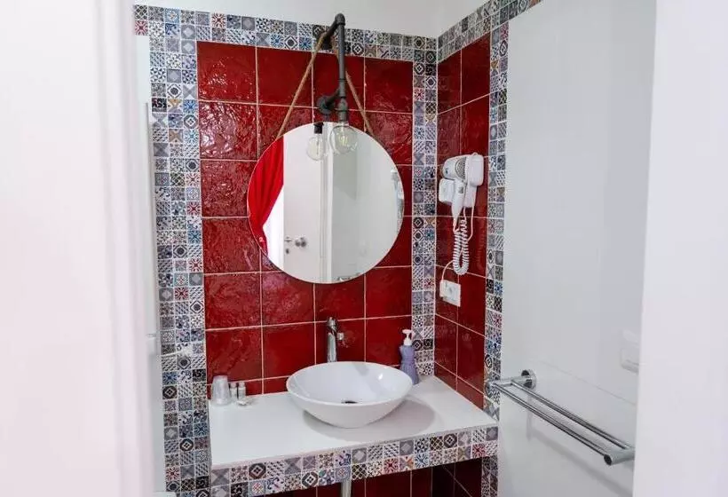 تختخواب و صبحانه Palazzo Nicolaus Del Borgo Antico