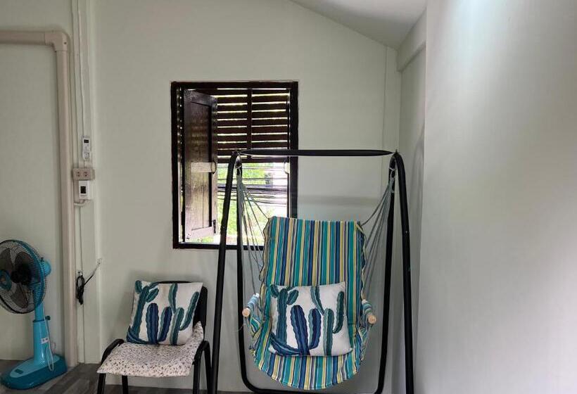 住宿加早餐 Pano Solar Guest House