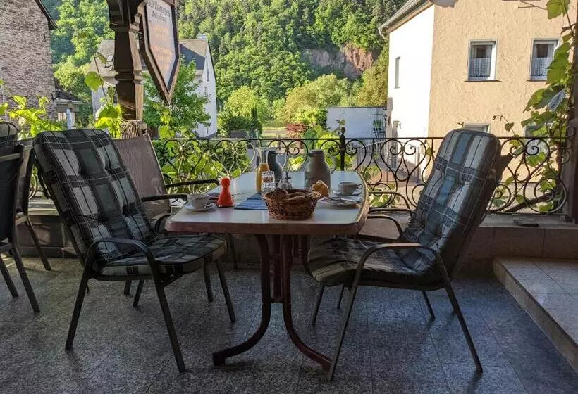 Aamiaismajoitus (B&B) Weingut Pension Hammes Krüger