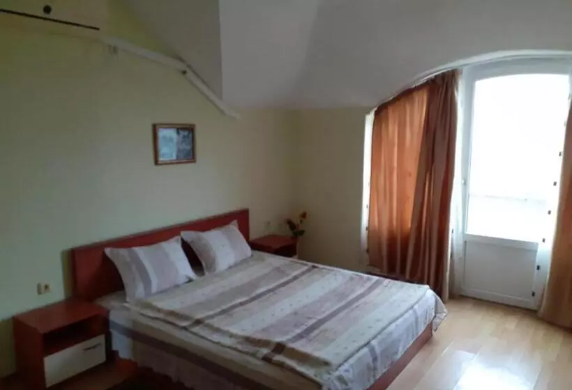 Hotelli хотелски комплекс авалон