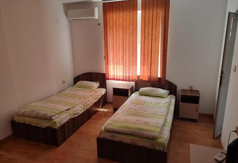 酒店 хотелски комплекс авалон