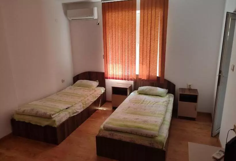 Hotelli хотелски комплекс авалон