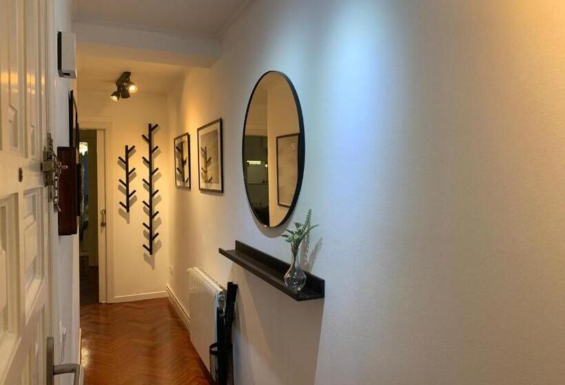 La Casa De San Nicolás