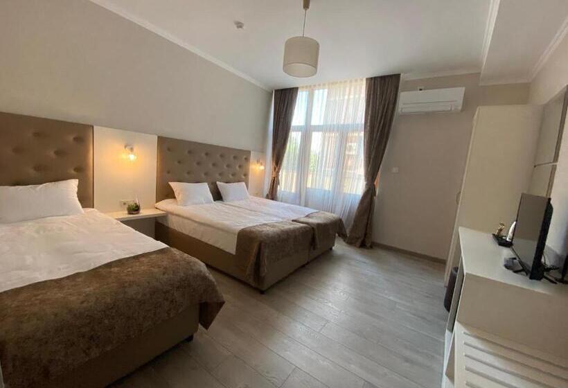 بنسيون Comfort Guest Rooms